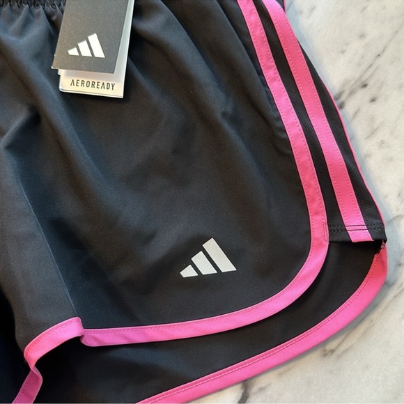 Adidas Marathon 20 Shorts 3" Women's Small - Picture 2 of 7